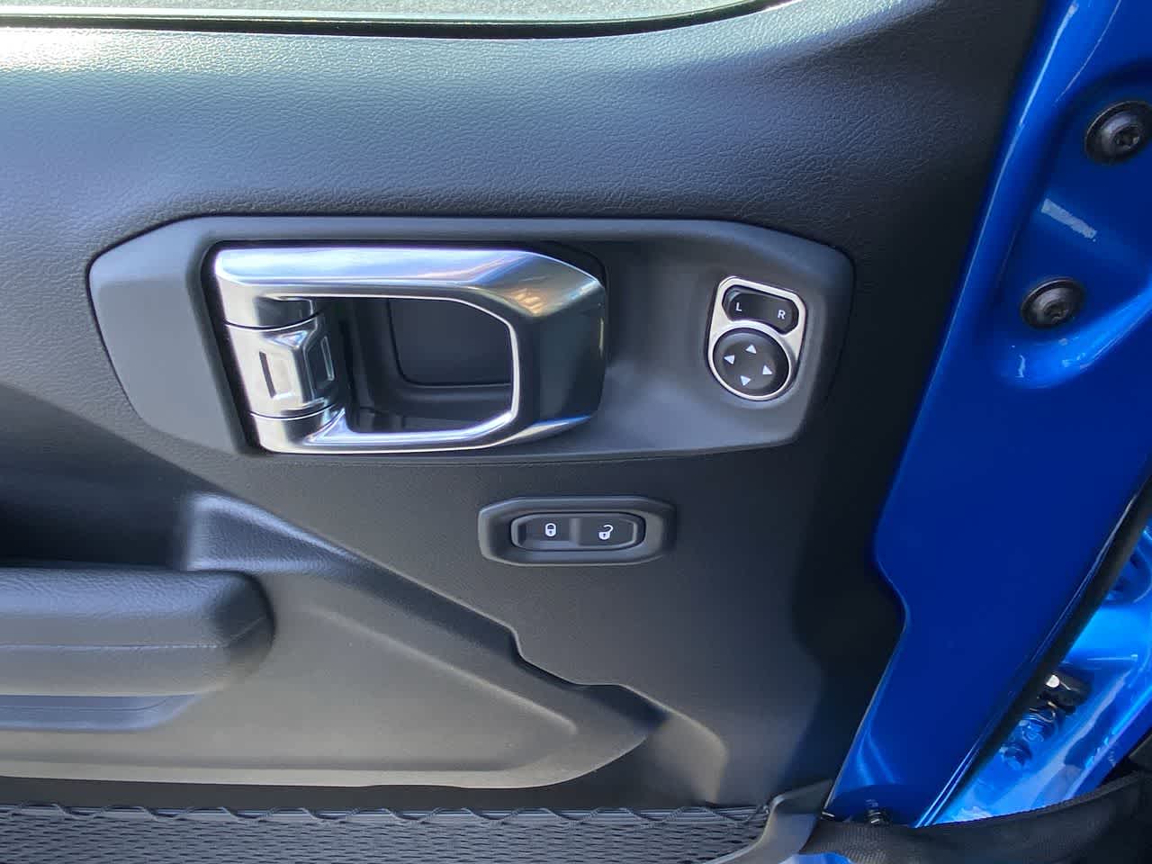 Thumbnail: 2026 Jeep Wrangler - 19