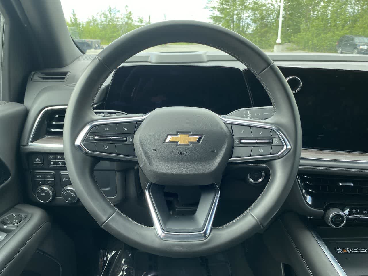 Thumbnail: 2025 Chevrolet Tahoe - 13