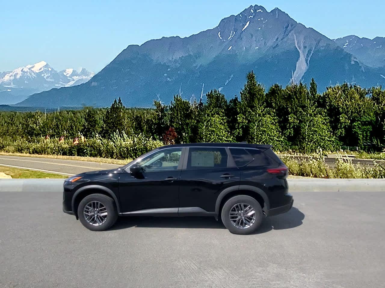 Thumbnail: 2024 Nissan Rogue - 2