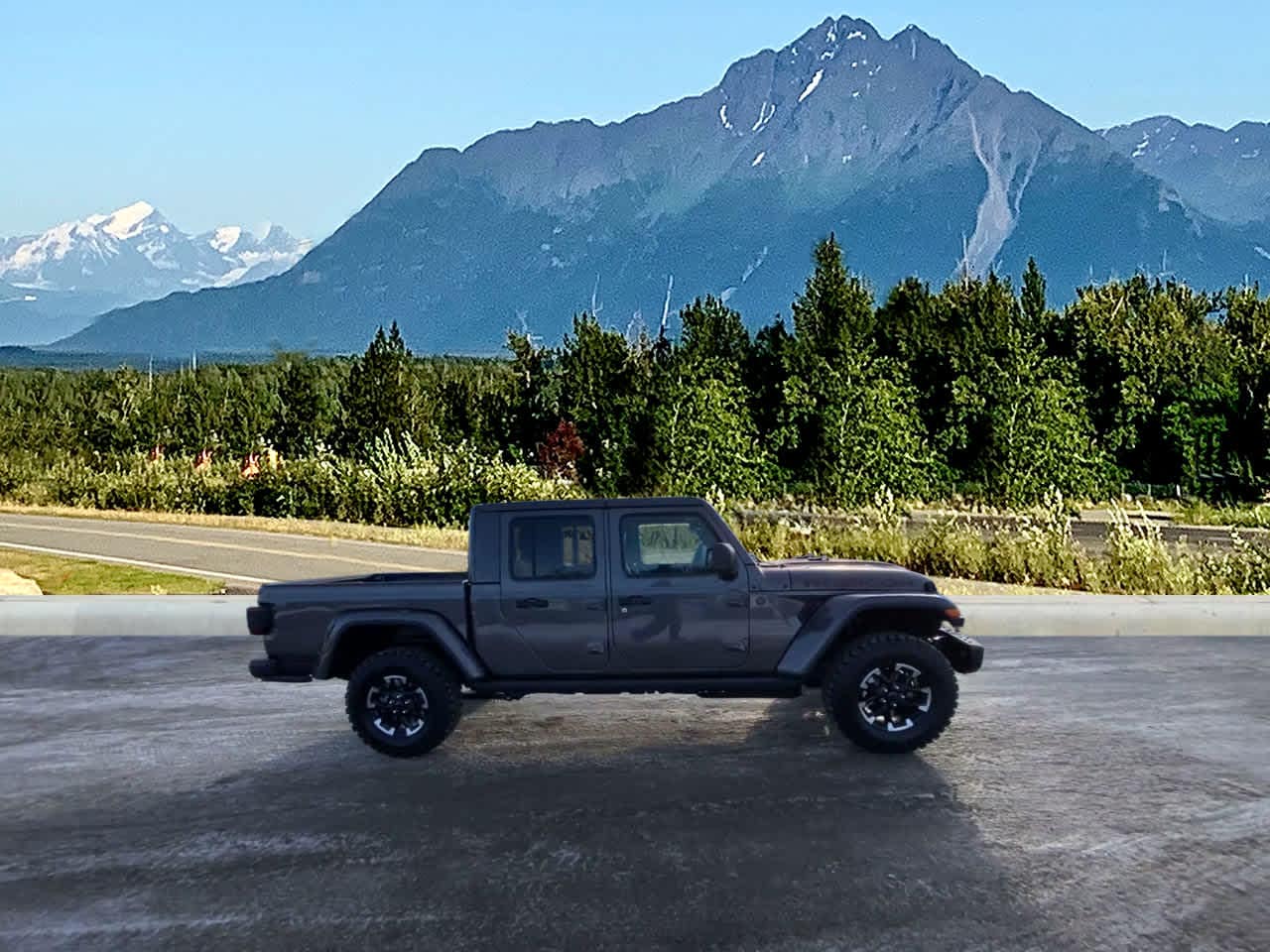 Thumbnail: 2026 Jeep Gladiator - 6