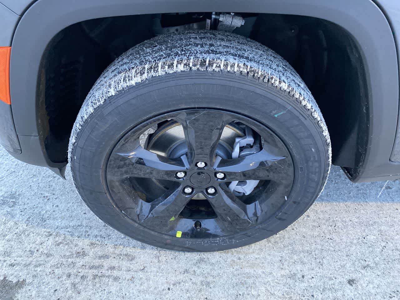 Thumbnail: 2025 Jeep Grand Cherokee - 10