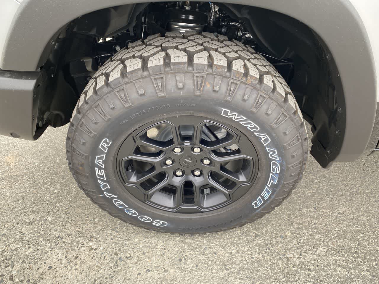 Thumbnail: 2026 RAM 1500 - 10