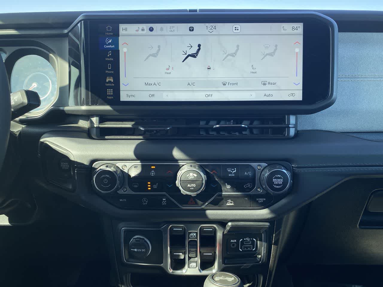 Thumbnail: 2025 Jeep Wrangler - 25