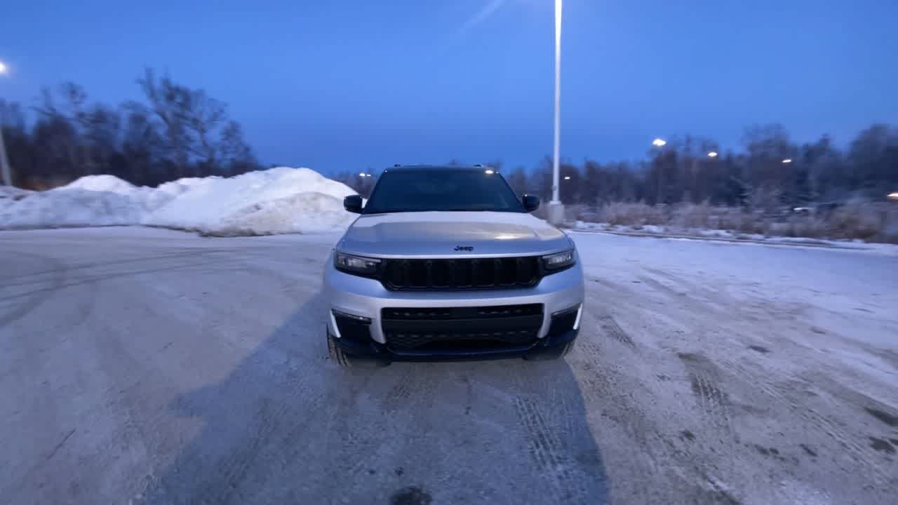 Thumbnail: 2025 Jeep Grand Cherokee - 8