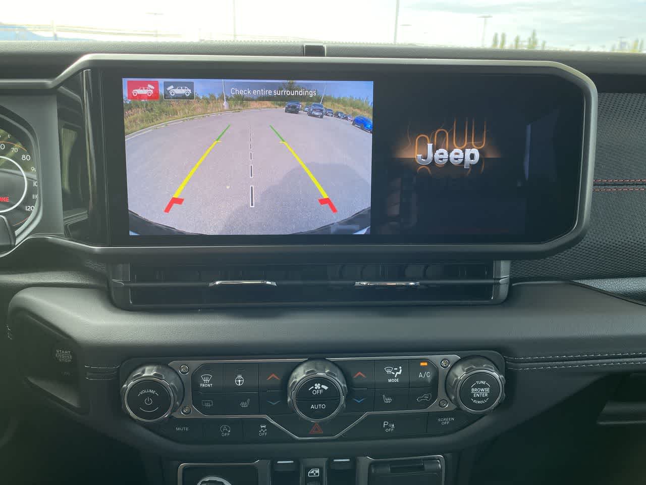 Thumbnail: 2025 Jeep Wrangler - 17