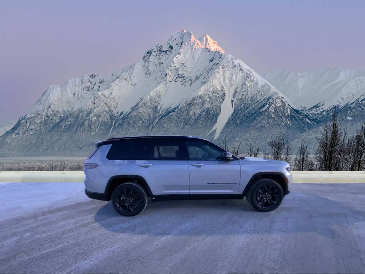 Thumbnail: 2025 Jeep Grand Cherokee - 6