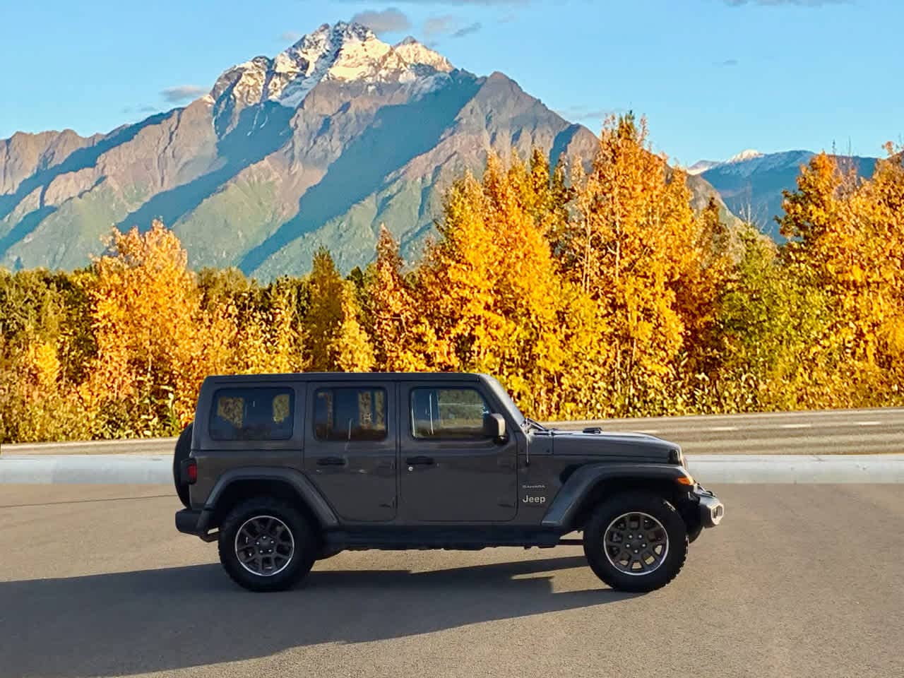 Thumbnail: 2020 Jeep Wrangler - 6
