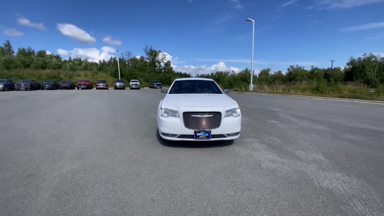Thumbnail: 2017 Chrysler 300 - 8