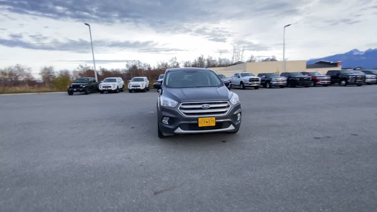 Thumbnail: 2017 Ford Escape - 8