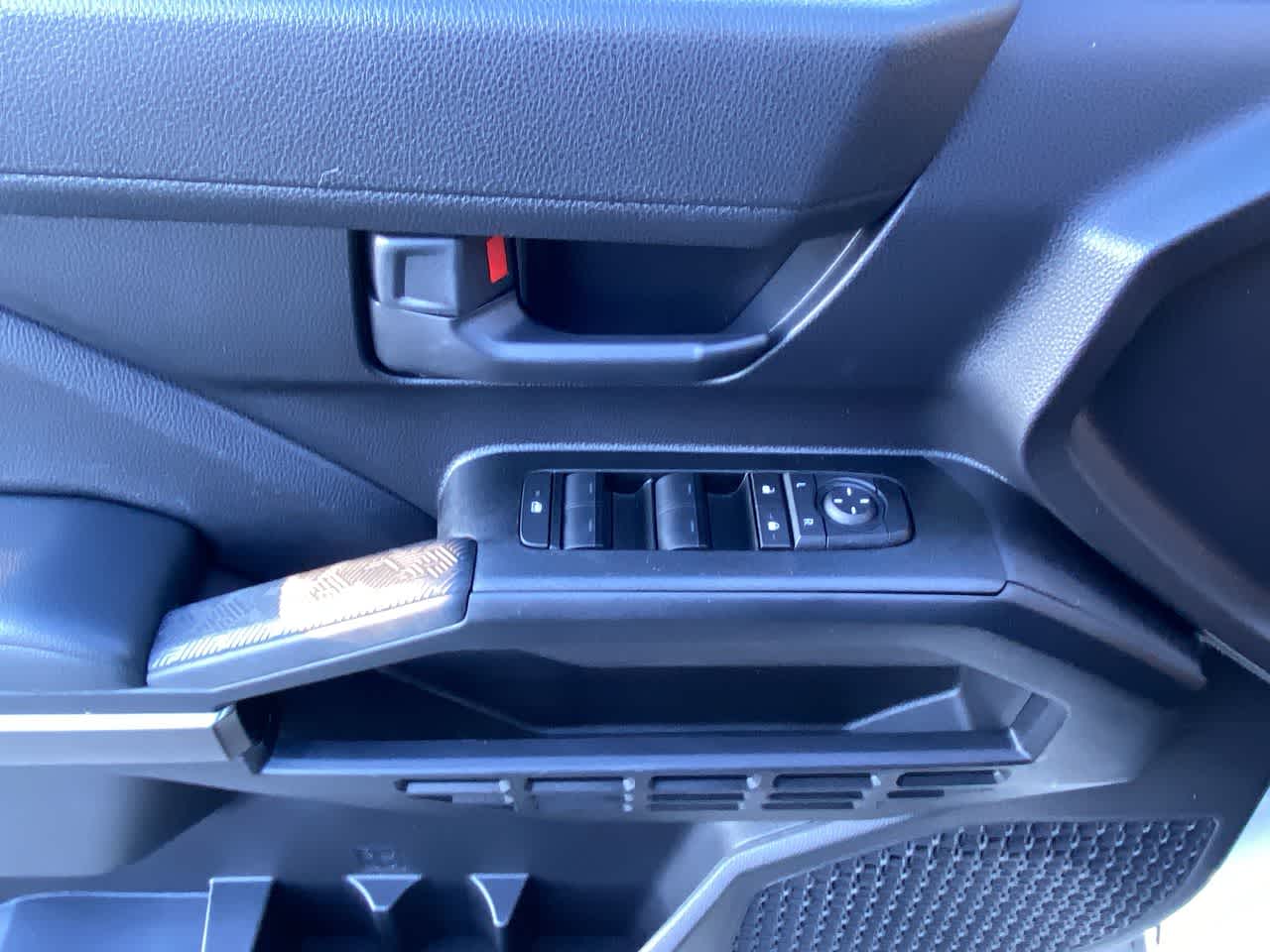 Thumbnail: 2025 Toyota 4Runner - 13