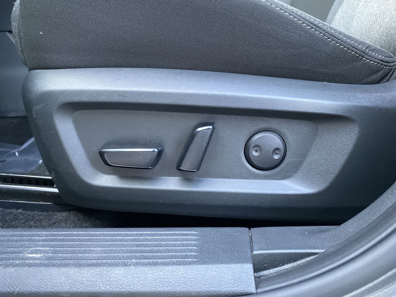 Thumbnail: 2024 Nissan Rogue - 18