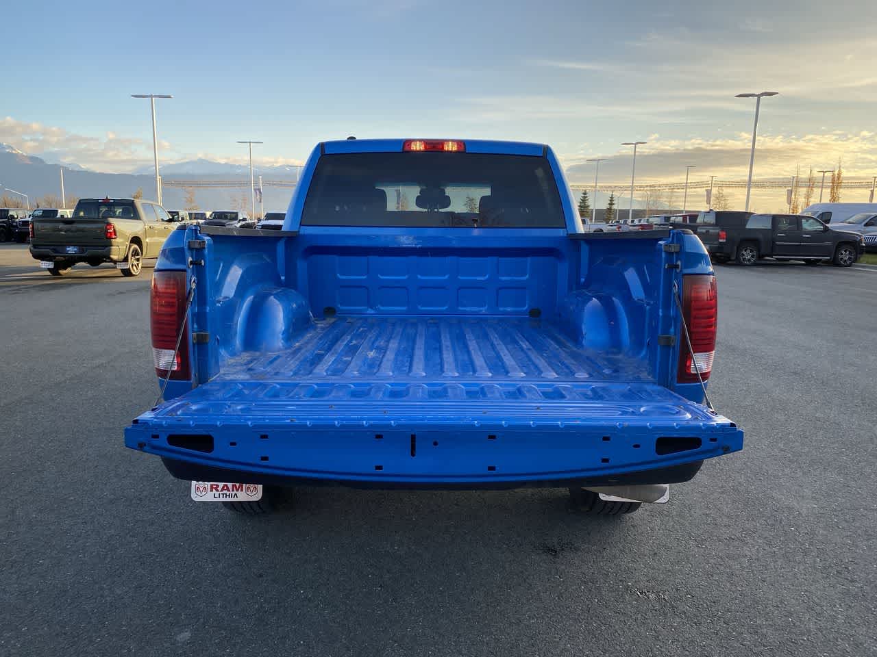 Thumbnail: 2024 RAM 1500 Classic - 25