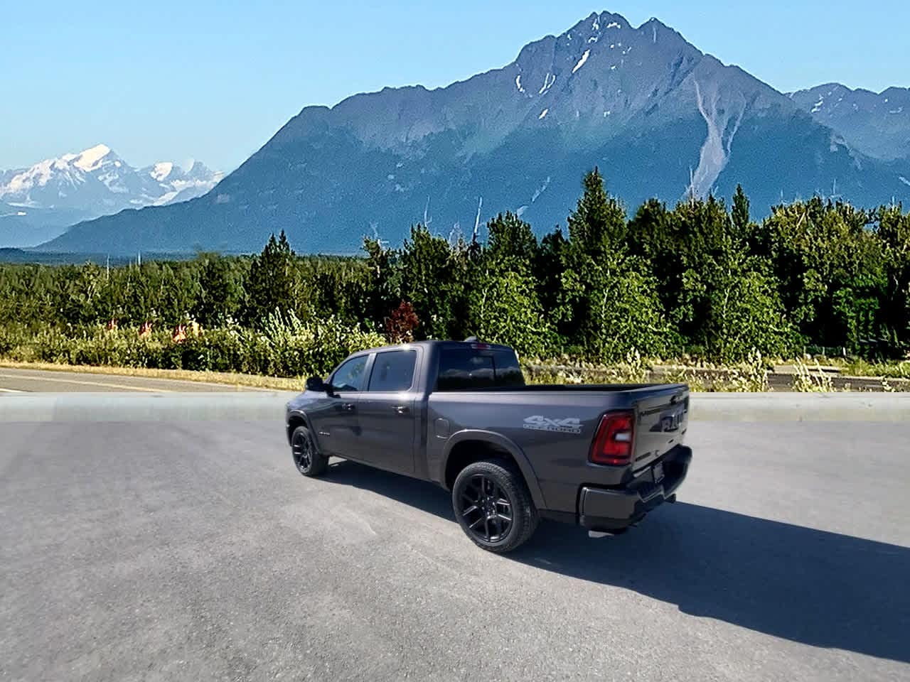 Thumbnail: 2026 RAM 1500 - 3