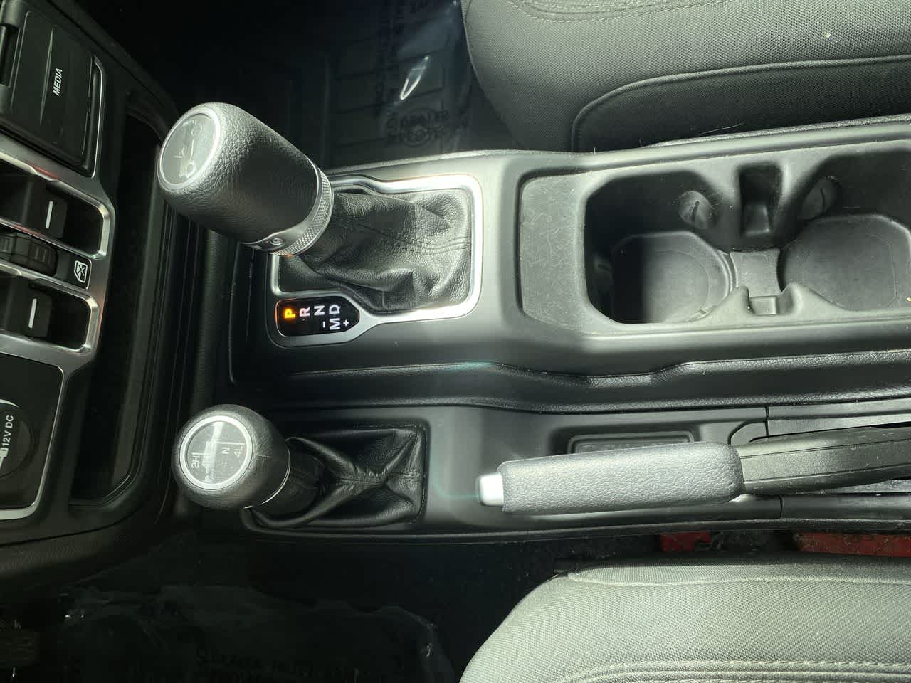 Thumbnail: 2020 Jeep Wrangler - 20