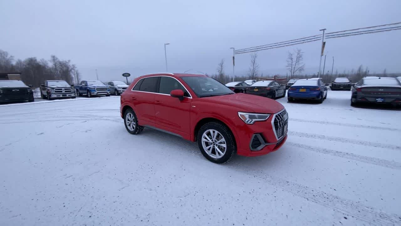 Thumbnail: 2024 Audi Q3 - 7