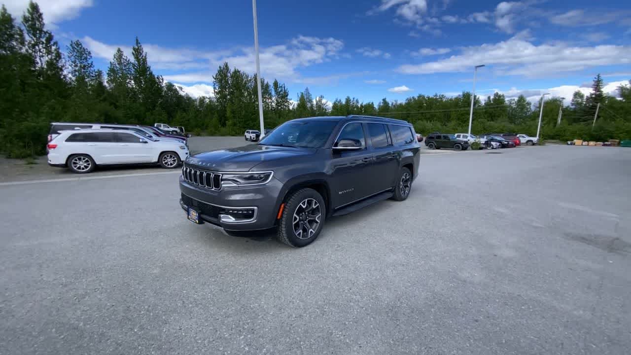 Thumbnail: 2024 Jeep Wagoneer - 9