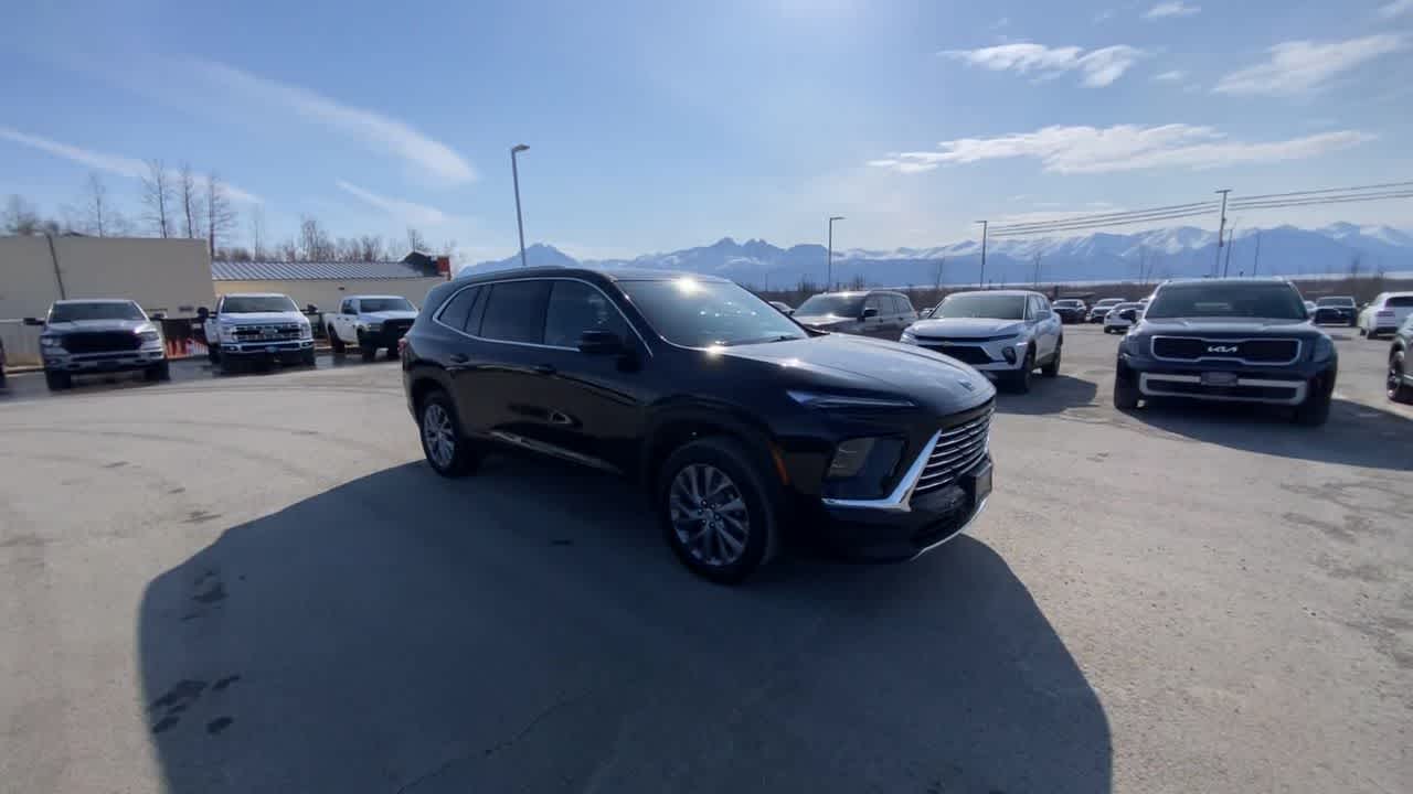 Thumbnail: 2025 Buick Enclave - 10