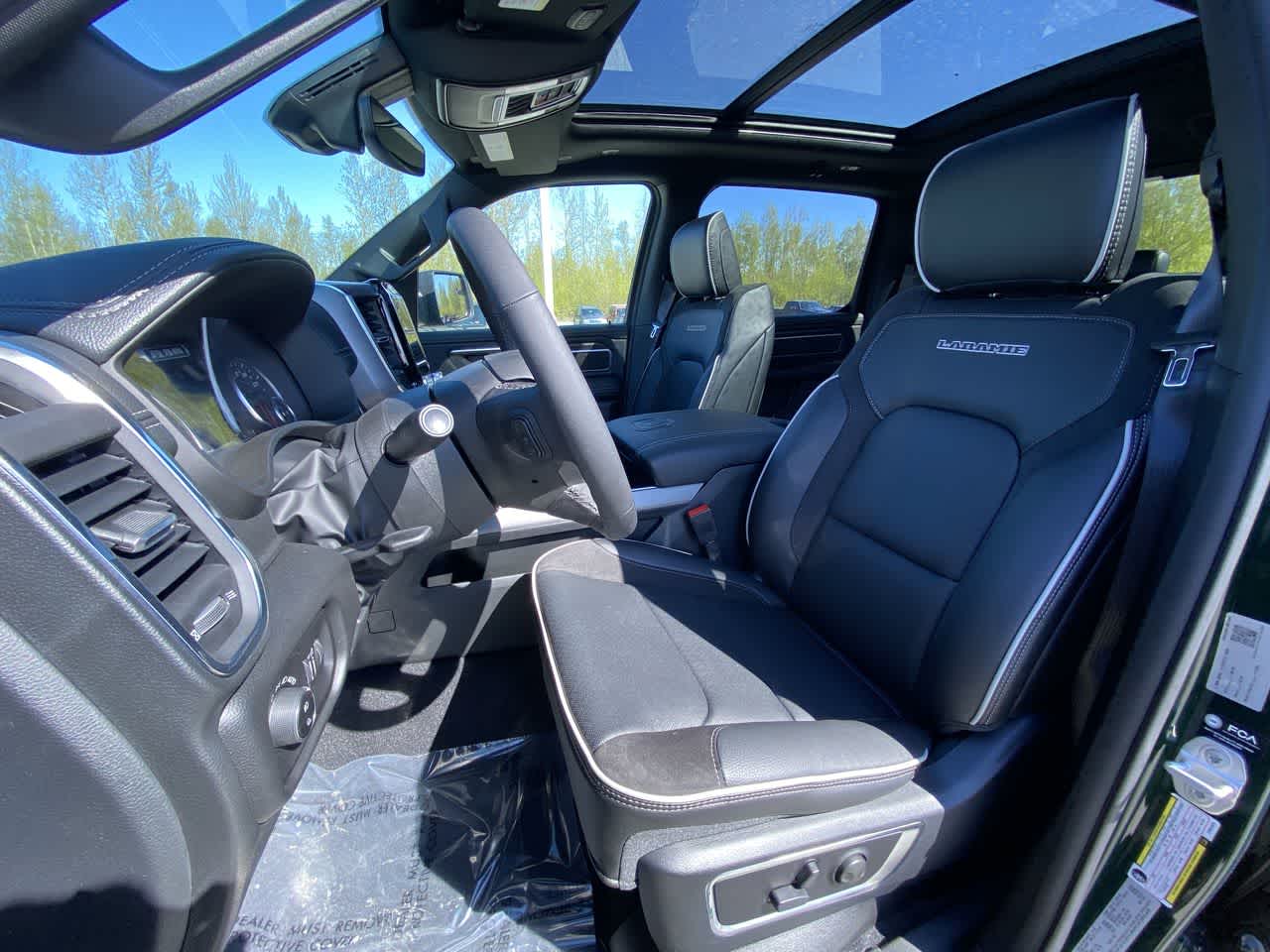 Thumbnail: 2026 RAM 1500 - 11