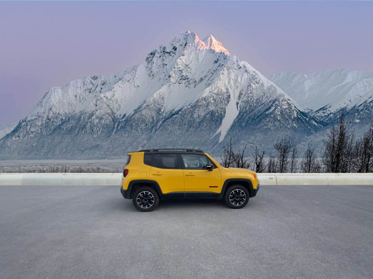 Thumbnail: 2023 Jeep Renegade - 6