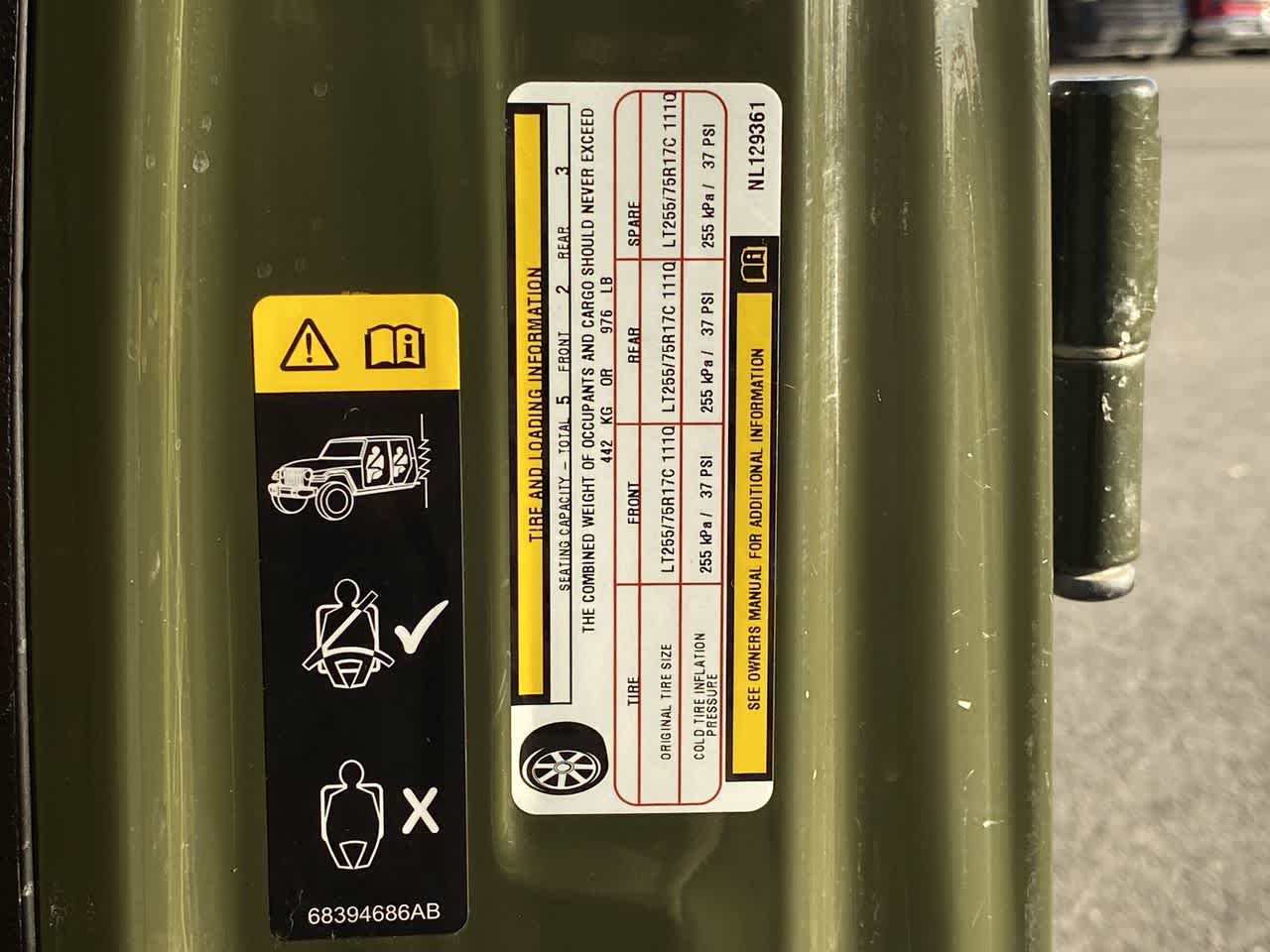 Thumbnail: 2022 Jeep Gladiator - 28