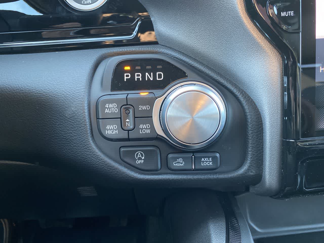 Thumbnail: 2025 RAM 1500 - 26