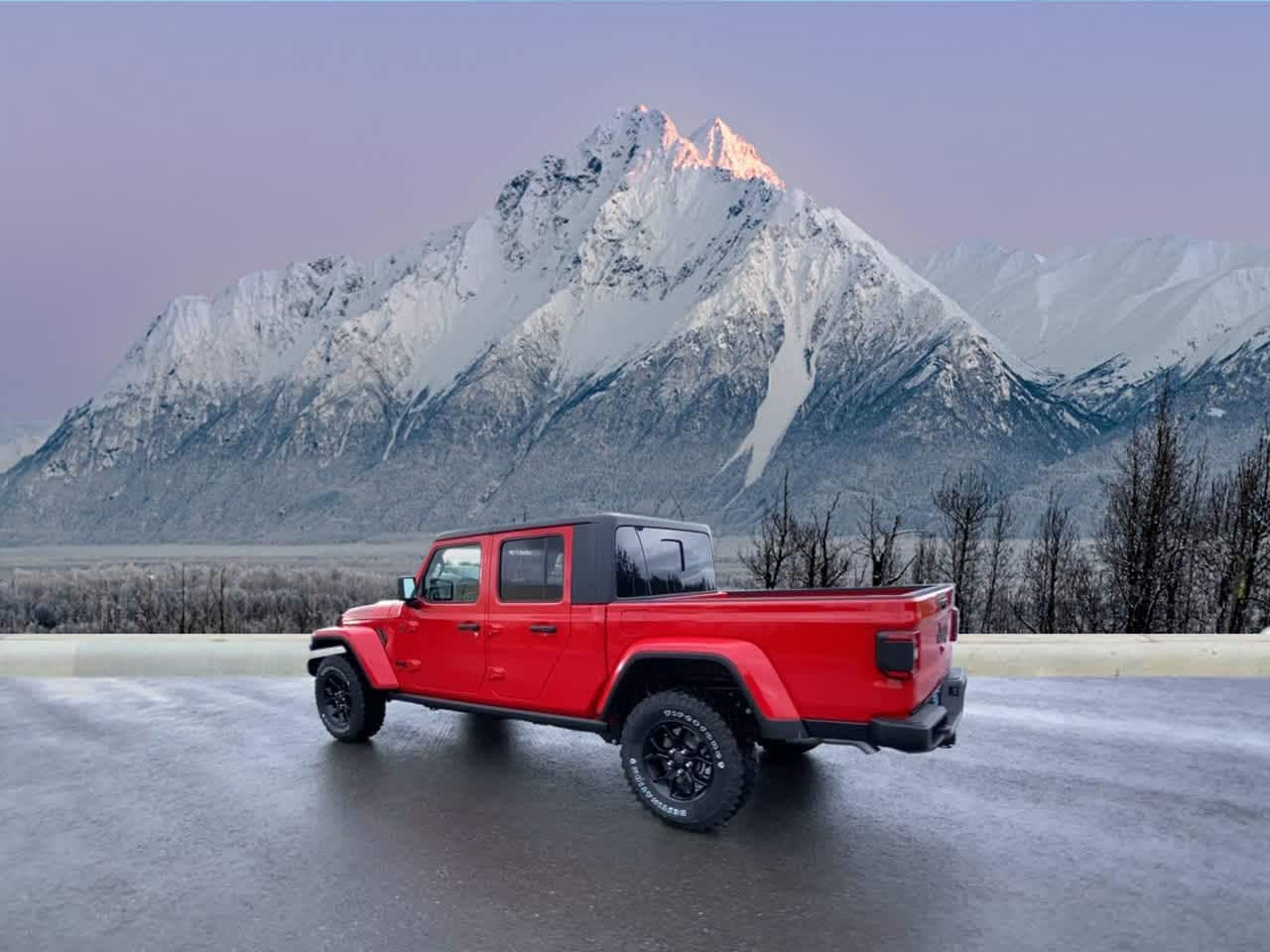 Thumbnail: 2025 Jeep Gladiator - 4