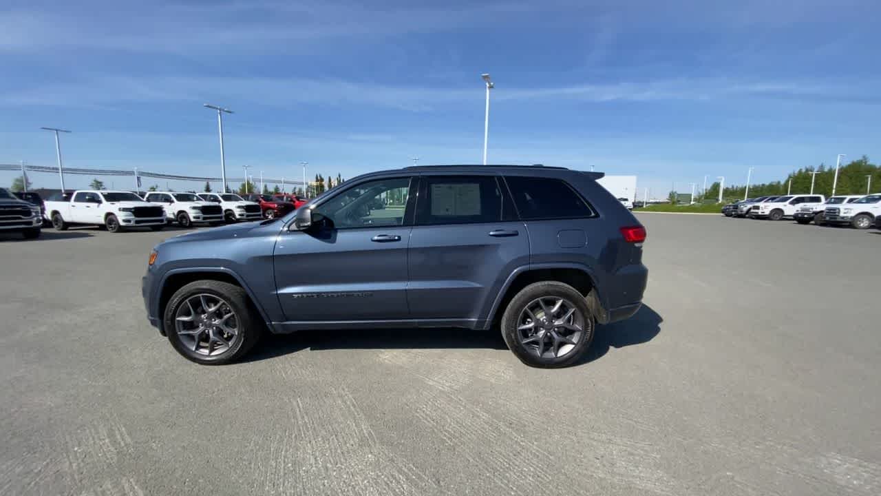 Thumbnail: 2021 Jeep Grand Cherokee - 7