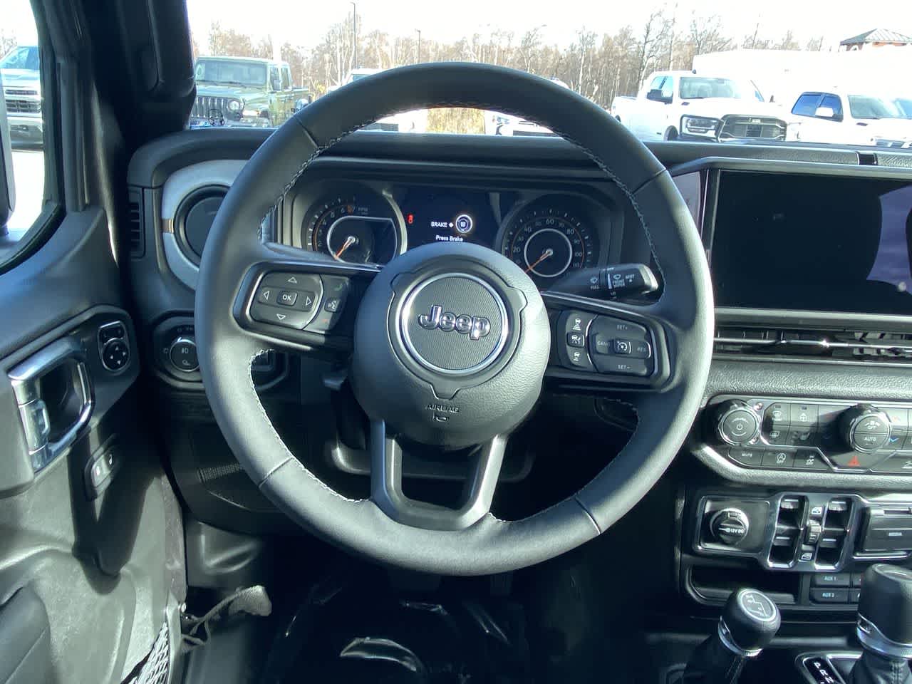 Thumbnail: 2025 Jeep Gladiator - 14