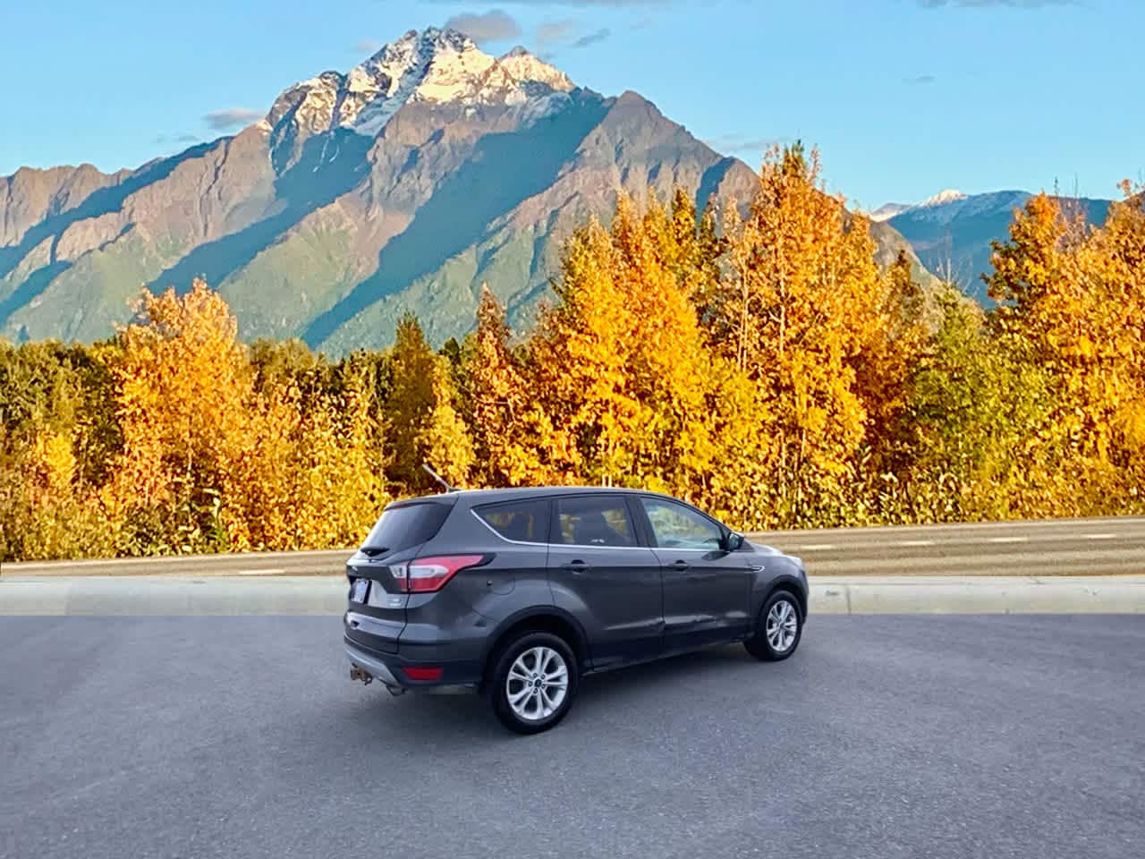 Thumbnail: 2017 Ford Escape - 5