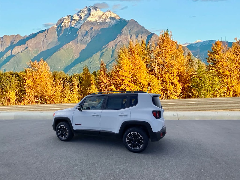 Used 2023 Jeep Renegade Trailhawk SUV