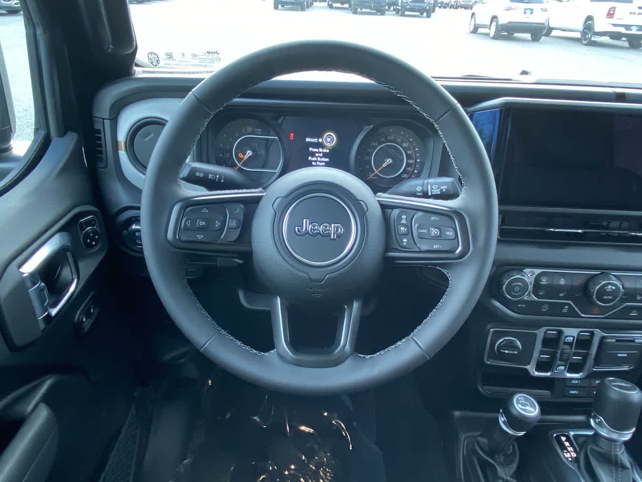 Thumbnail: 2025 Jeep Gladiator - 14