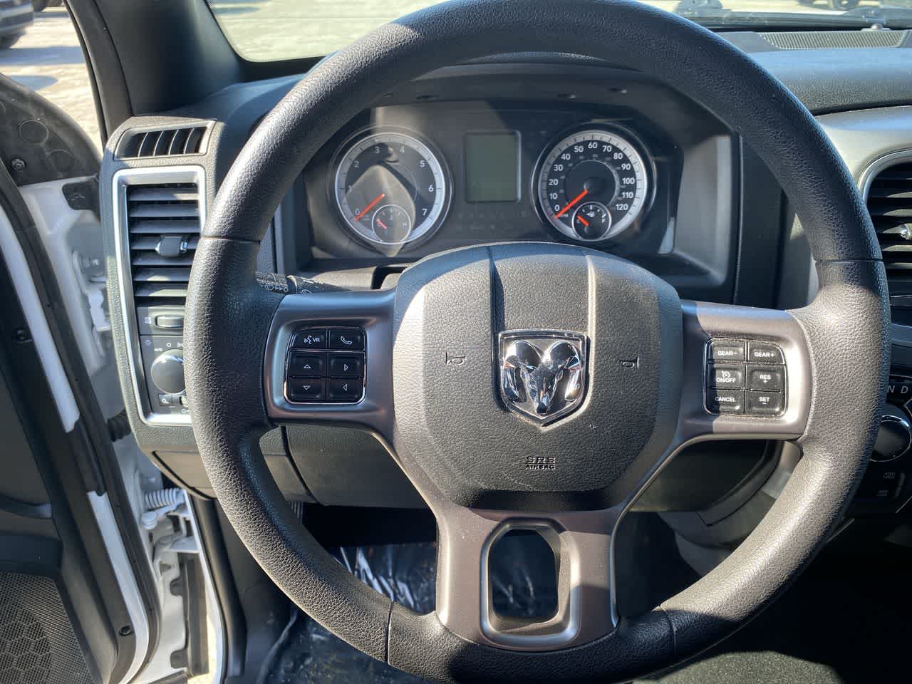 Thumbnail: 2024 RAM 1500 Classic - 14