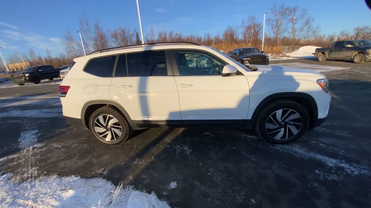 Thumbnail: 2024 Volkswagen Atlas - 9