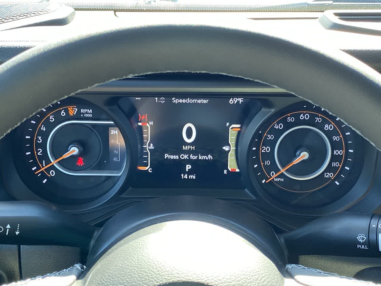 Thumbnail: 2025 Jeep Gladiator - 15