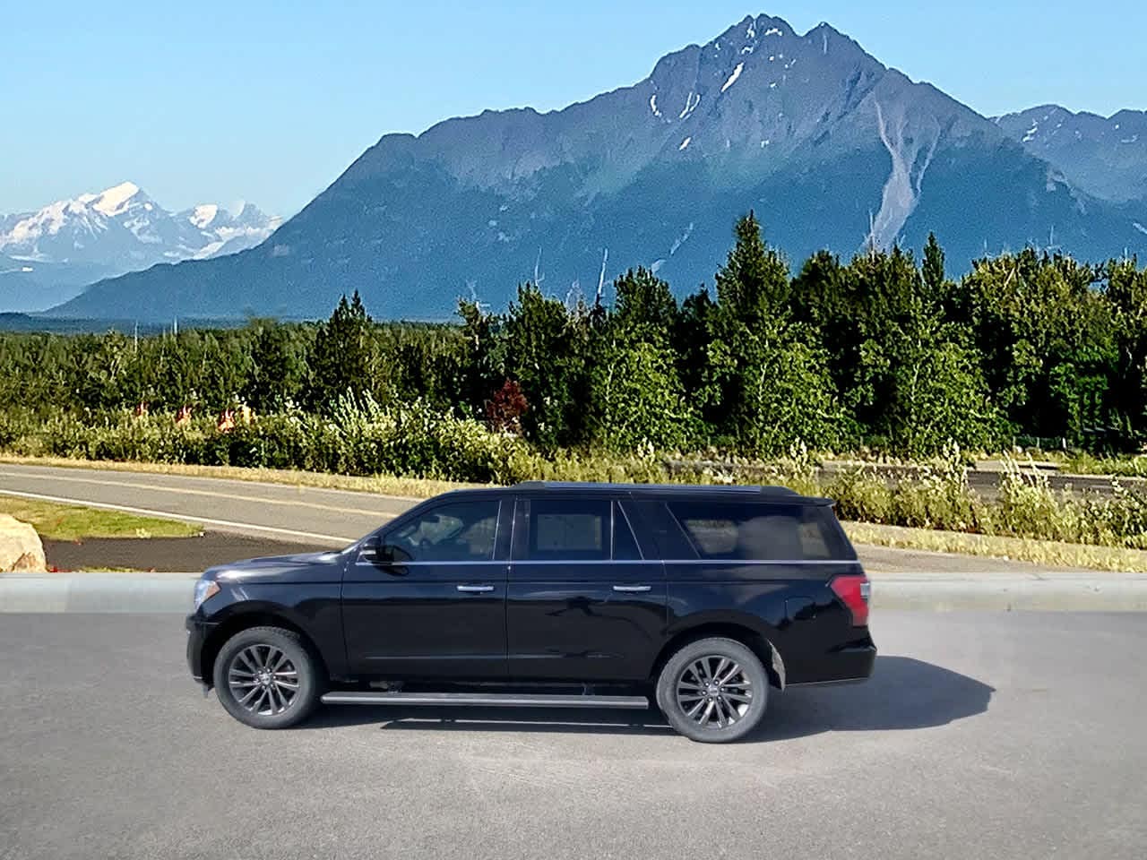 Thumbnail: 2020 Ford Expedition MAX - 2