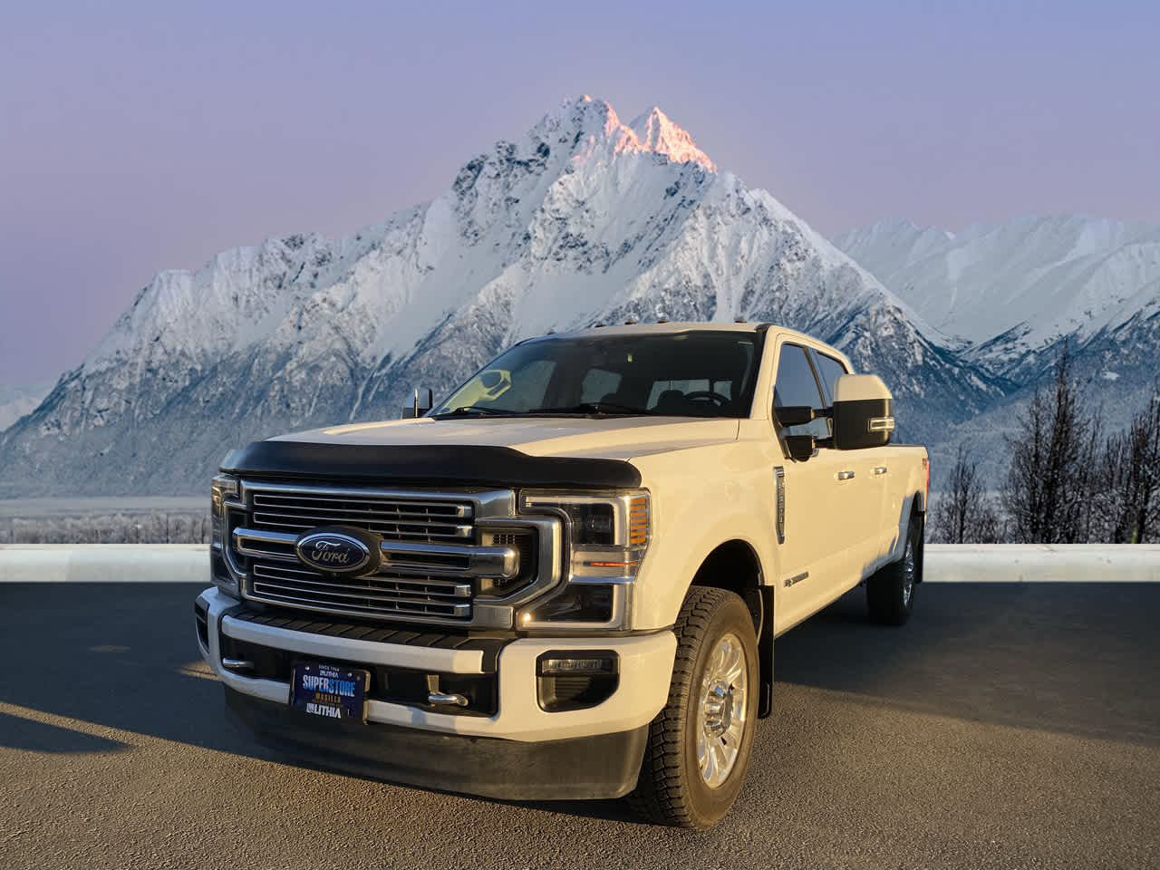 2020 Ford F-350 Super Duty Limited's photo
