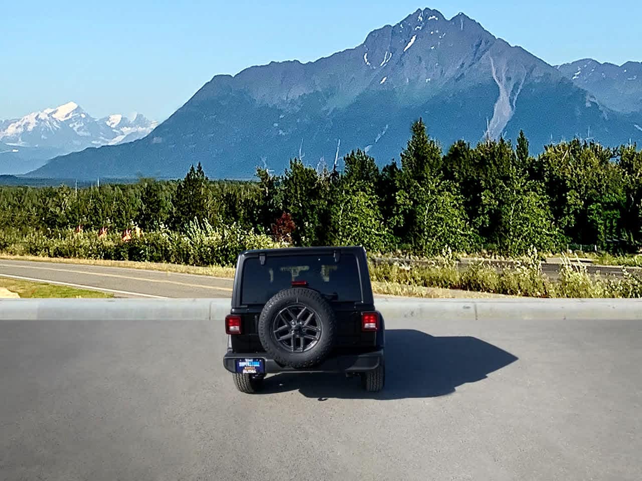 Thumbnail: 2025 Jeep Wrangler - 4