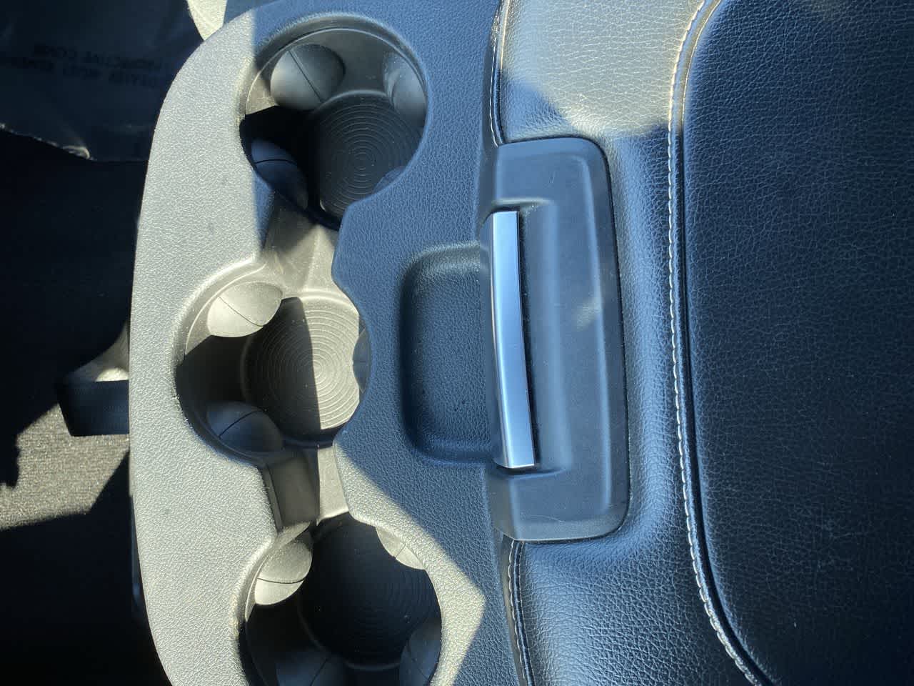 Thumbnail: 2024 RAM 1500 Classic - 21