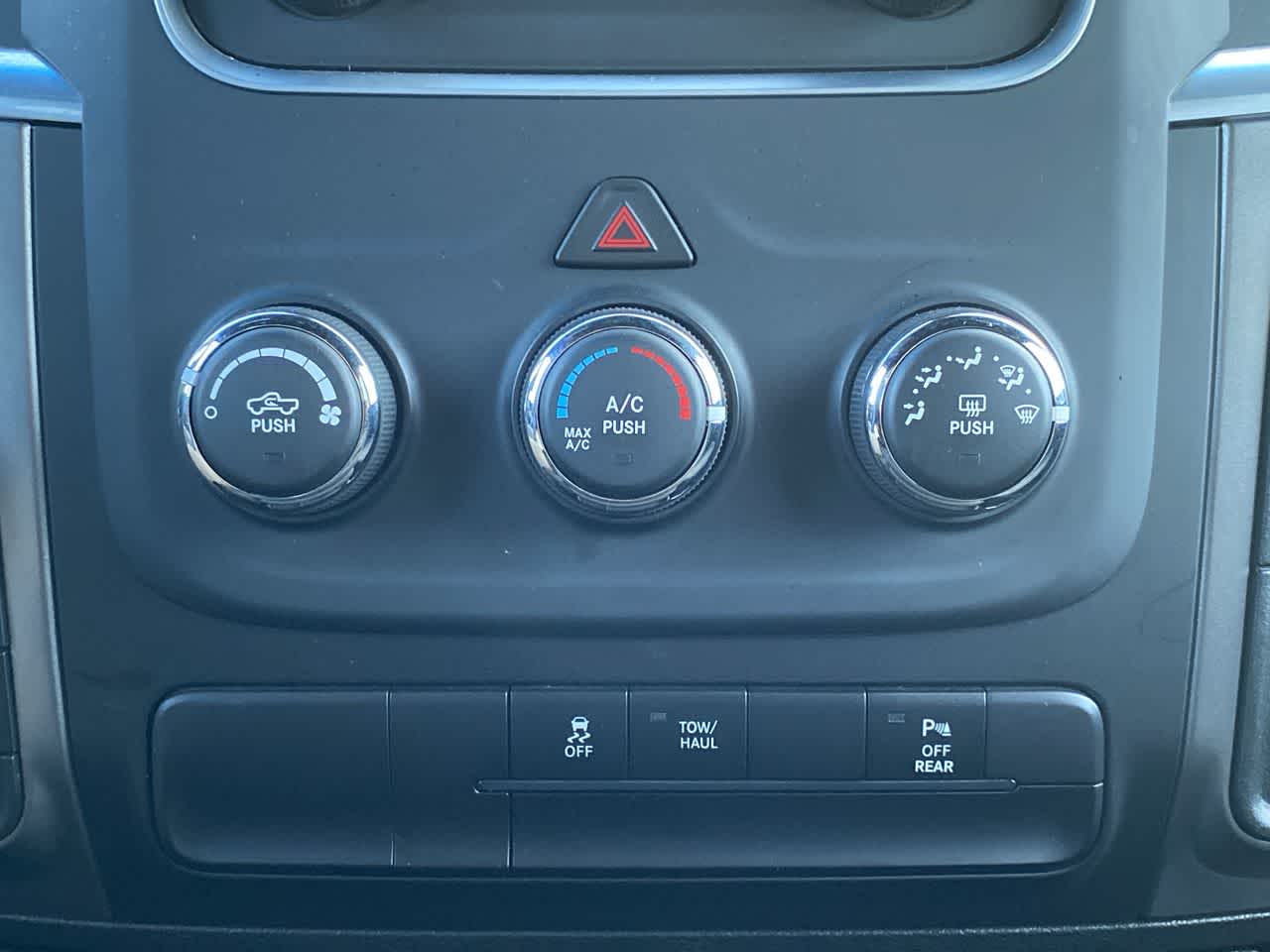 Thumbnail: 2024 RAM 1500 Classic - 19