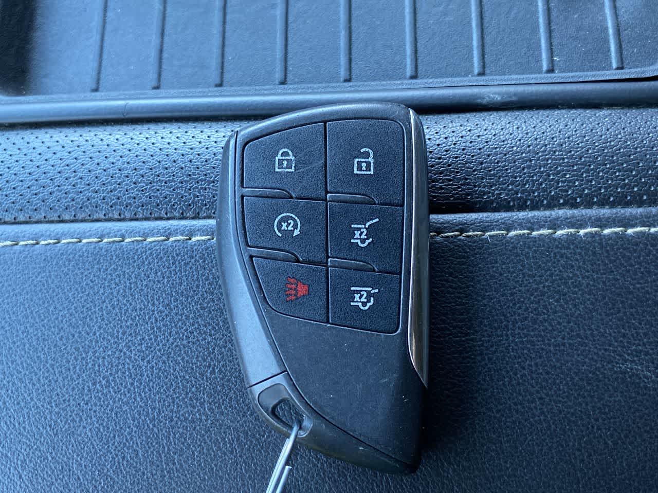 Thumbnail: 2021 GMC Yukon - 24