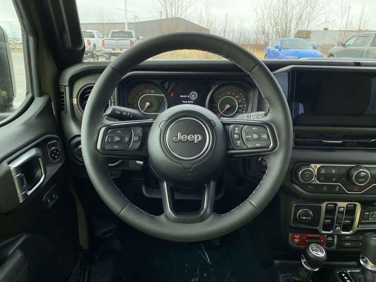 Thumbnail: 2026 Jeep Gladiator - 14