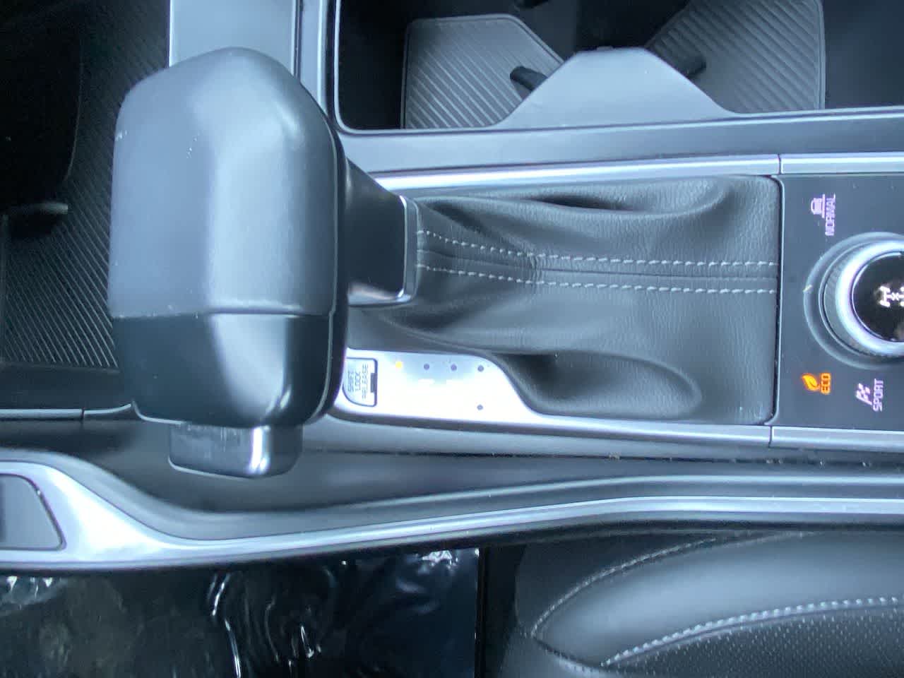 Thumbnail: 2024 Kia Sorento - 20