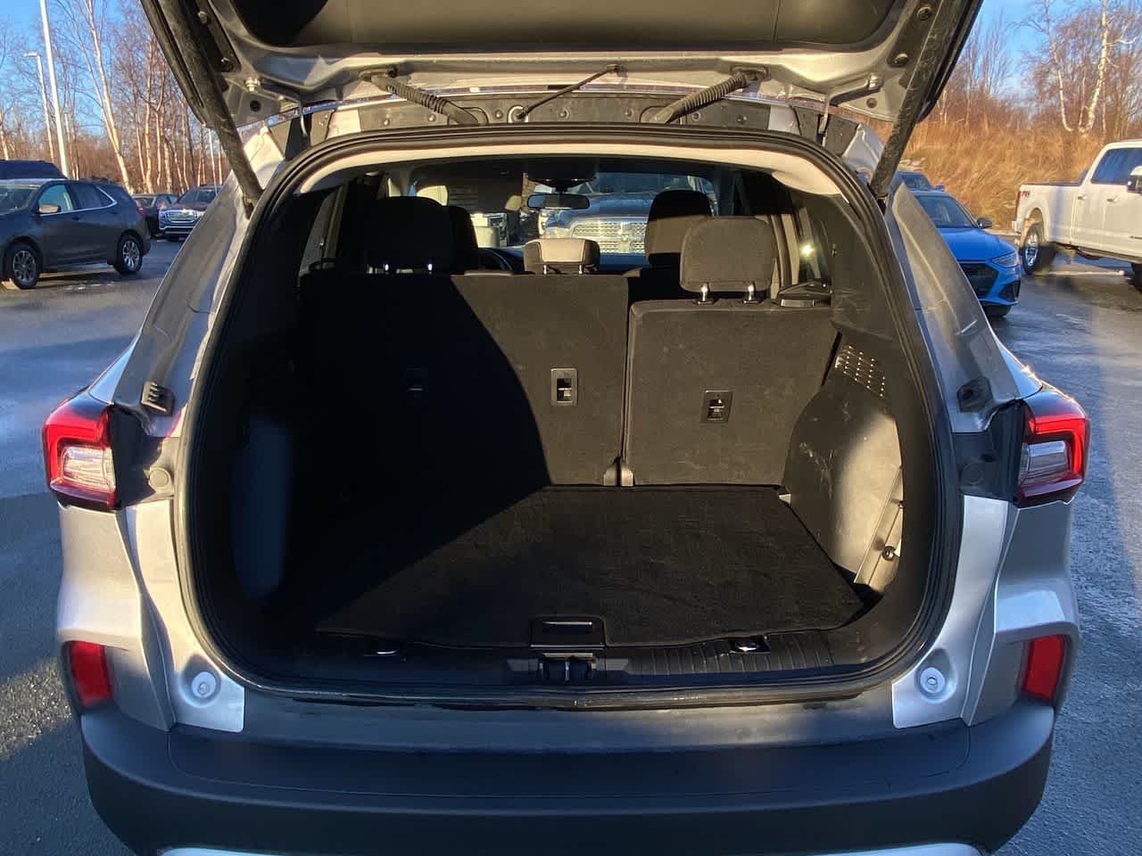 Thumbnail: 2023 Ford Escape - 24