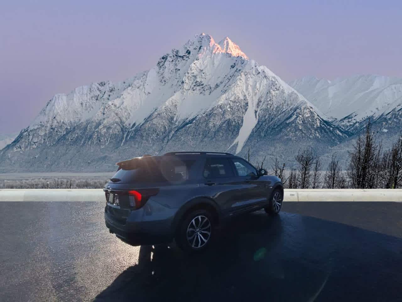 Thumbnail: 2025 Ford Explorer - 5