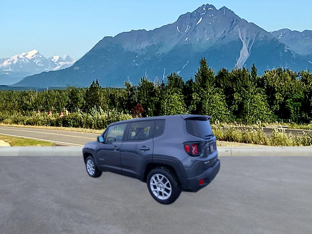 Thumbnail: 2023 Jeep Renegade - 4