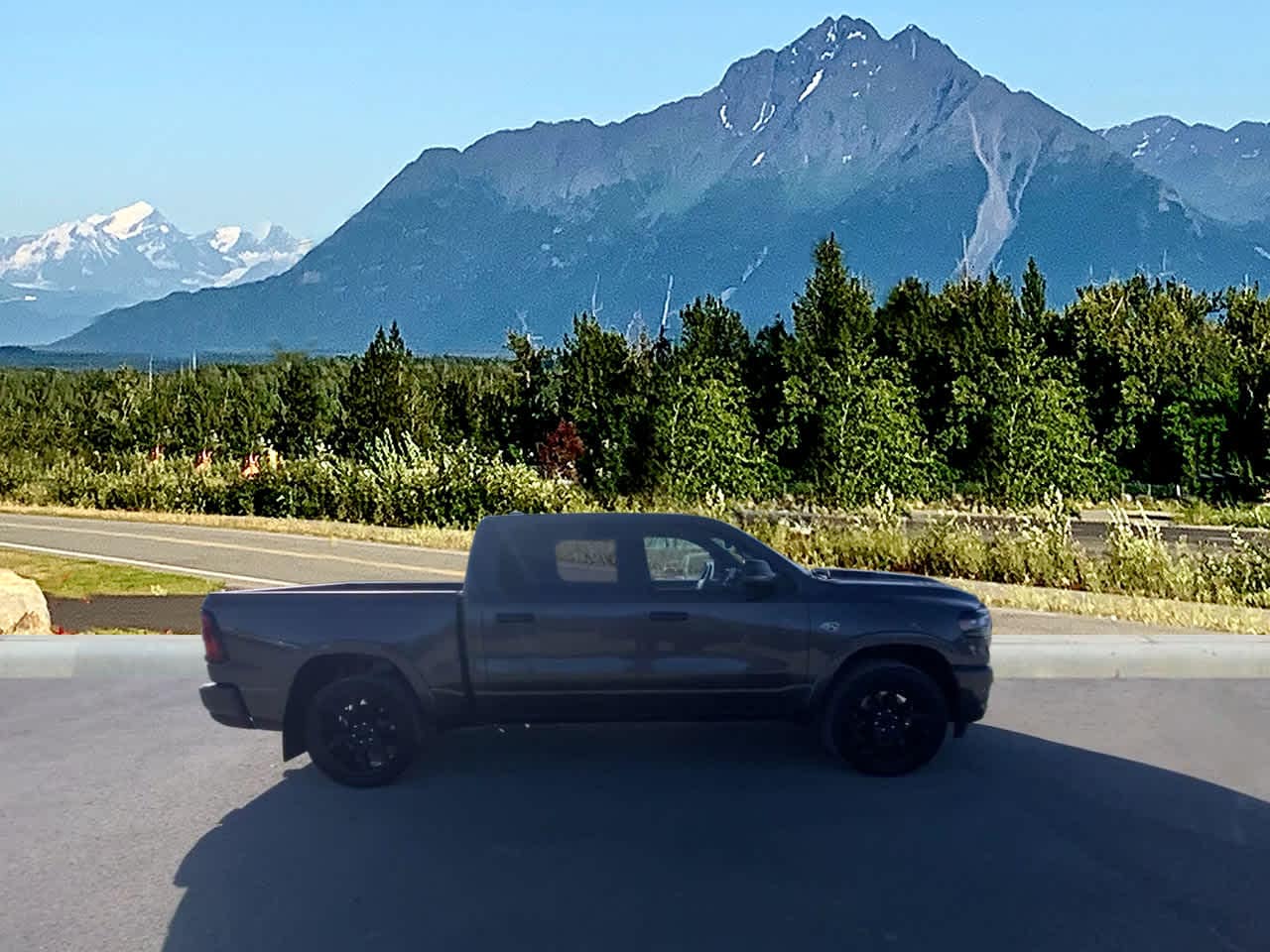 Thumbnail: 2026 RAM 1500 - 6