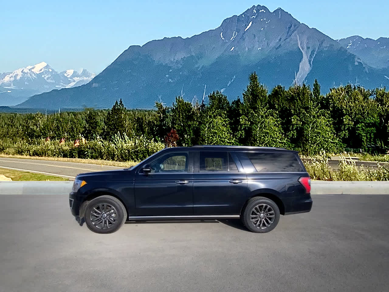 Thumbnail: 2021 Ford Expedition MAX - 3