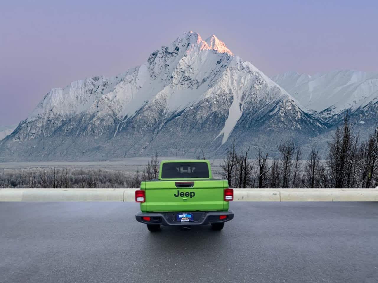 Thumbnail: 2025 Jeep Gladiator - 4