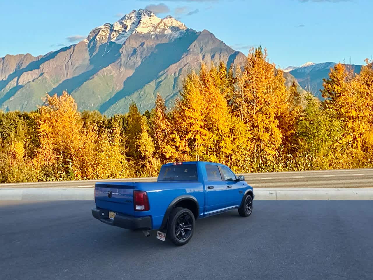 Thumbnail: 2024 RAM 1500 Classic - 5