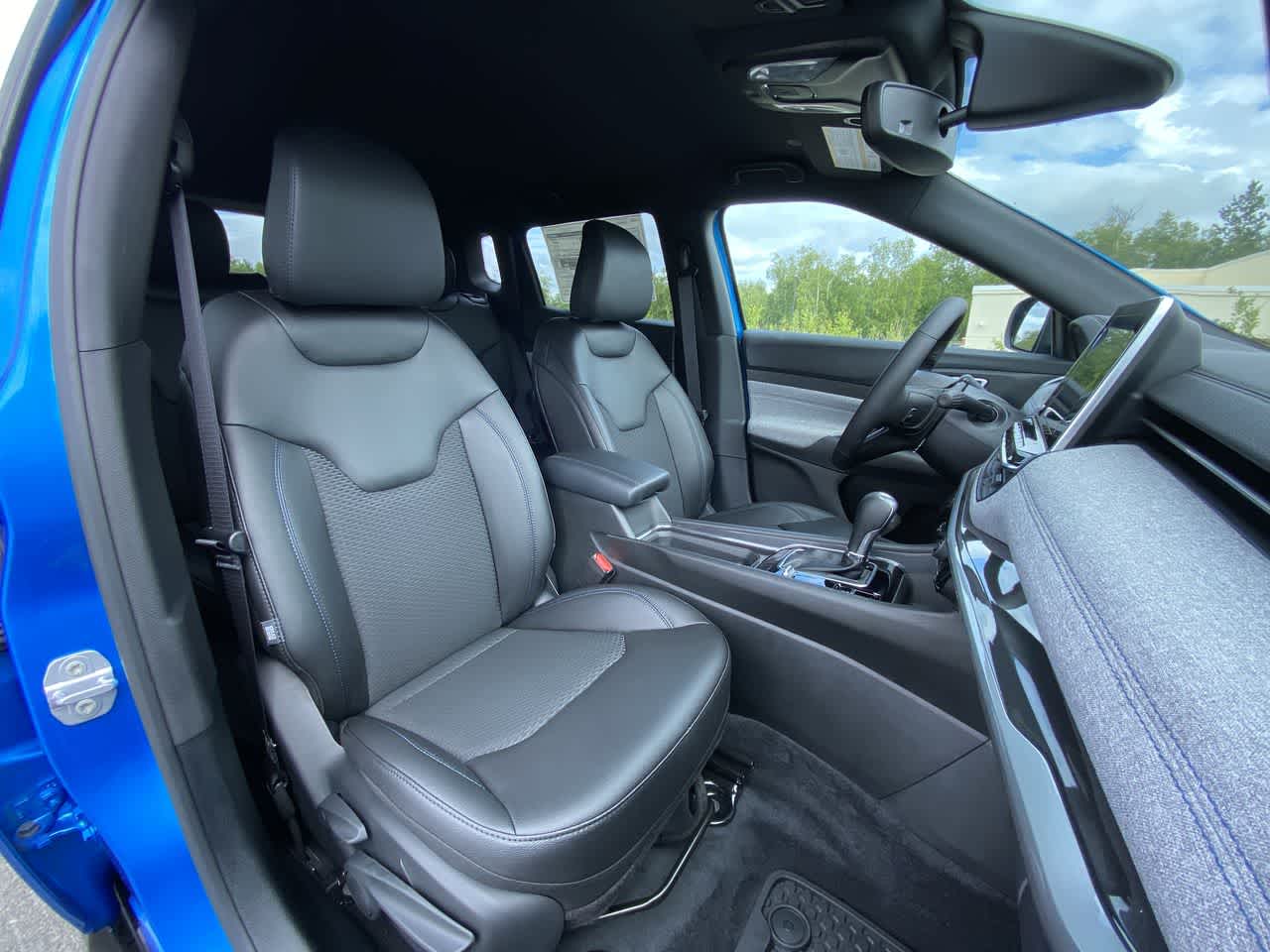 Thumbnail: 2025 Jeep Compass - 25